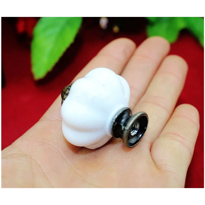 Modern-Acrylic-Knobs-and-Lantern-Handles-Door-Alloy-Handle-Cupboard-Drawer-Kitchen-Pull-Handle-Knob-Furniture (3)