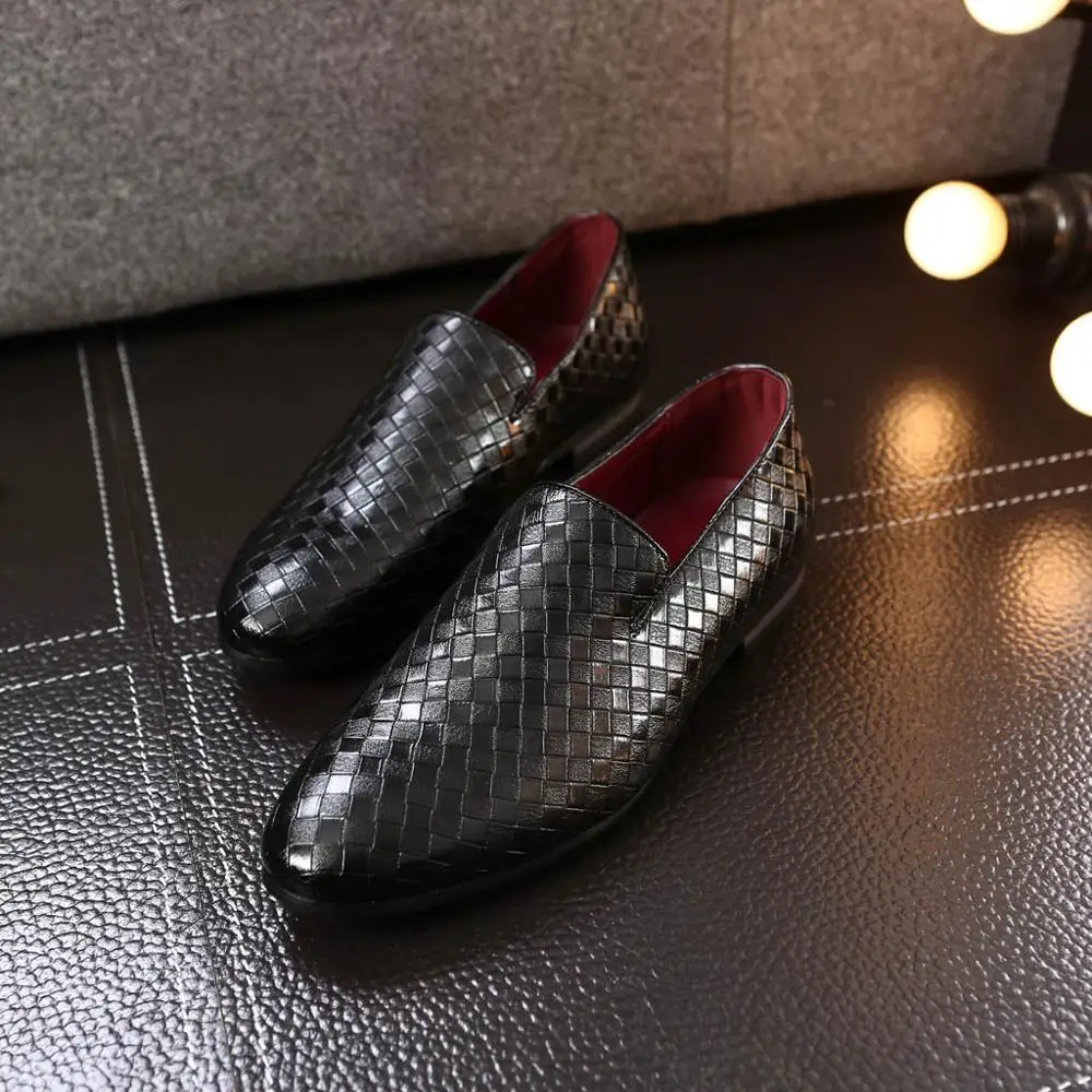 

Classic Man Pointed Toe Dress Shoes Mens Patent Leather Black Wedding Shoes Oxford Formal Shoes Big Size mens shoes casual