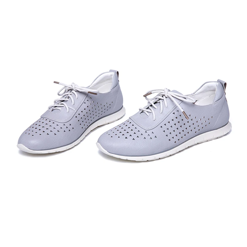 AIMEIGAO 2019 New Lace Up Flats Shoes Soft Leather Comfort Shoes For Women Hollow Out Breathable Casual Shoes Autumn And Spring