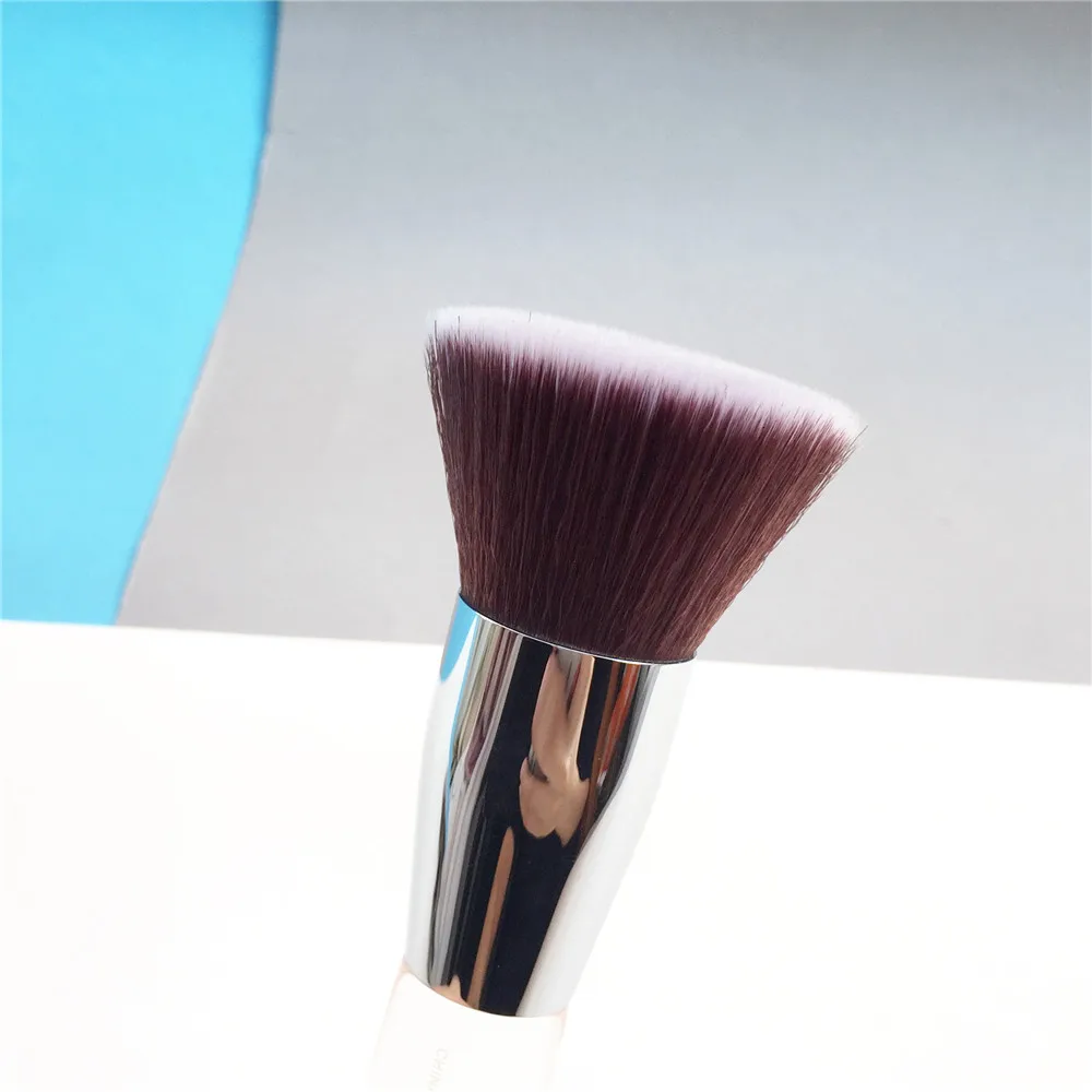 Trish McEvoy BRUSH 76 PERFECT FOUNDATION _ 4