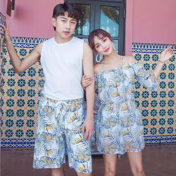 

2019 new Couples PriSwimwear 3 Pieces Bikini Set with print dress and Man's beach trunks Lover's sexy black beachwear