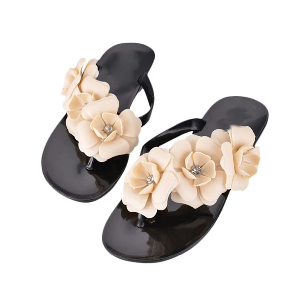 

Summer Girls Slippers Bohemia Style Sandals Fashion Flat Heel Rhinestone Flowers Flip Flops Beach Slippers Femal Shoes woman