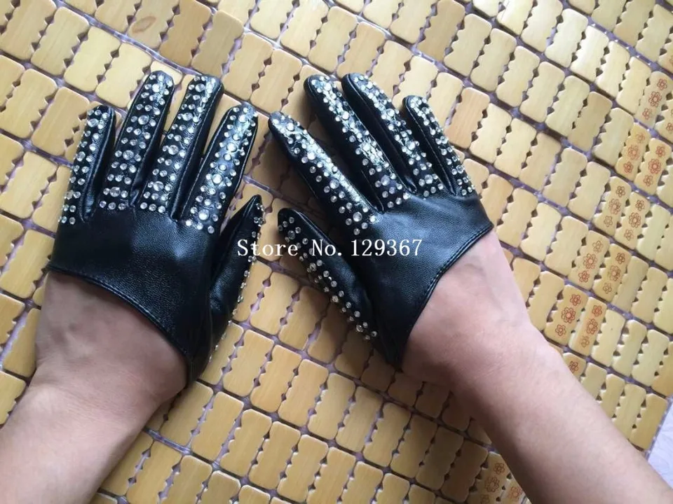 René ❤︎カシミヤ100% ミンクポンポン付きグローブ❤︎未使用品