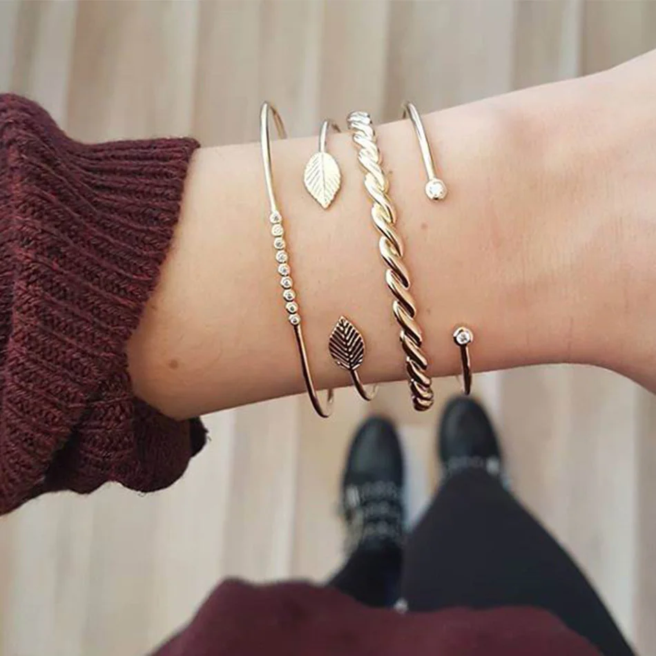 

Fashion Boho Crystal Chain Bracelets Women Golden Hollow Geometric Round Leaves Charm Link Cuff Bracelet Set Female Jewelry Gift