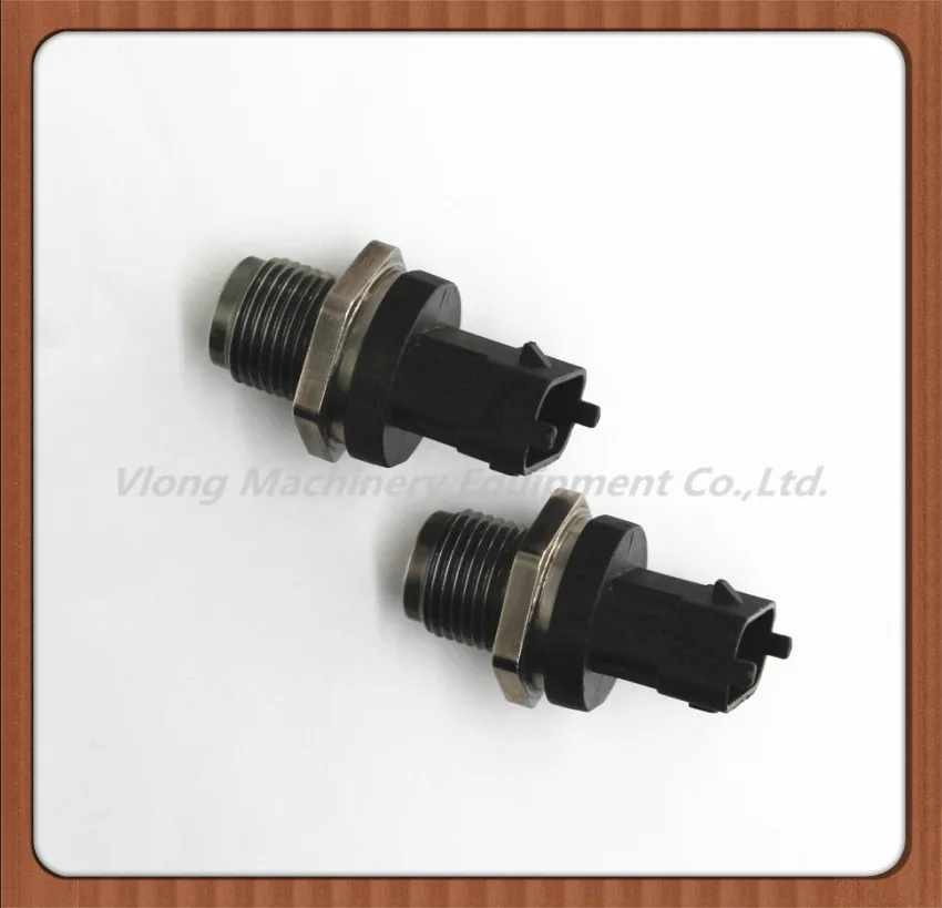 

0281006176 FUEL RAIL PRESSURE SENSOR