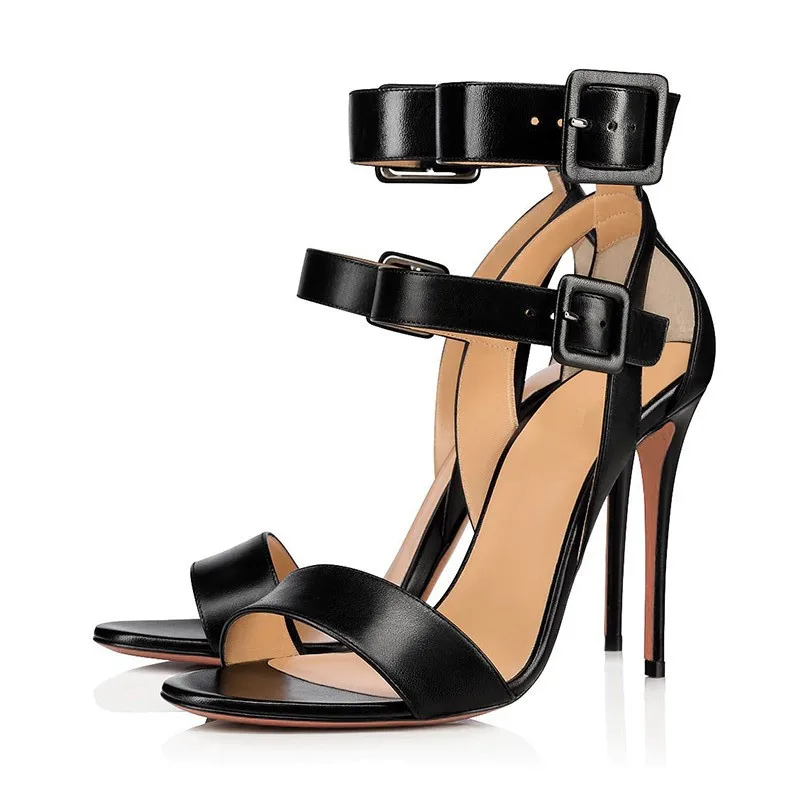 black heels (1).jpeg