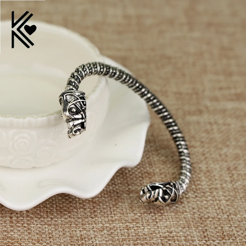 

Fashion Jewelry Bracelet two Headed Wolf Fenrir Viking Logo Mens Bracelet Jewelry For Fans Best Gift Wholesale 20pc