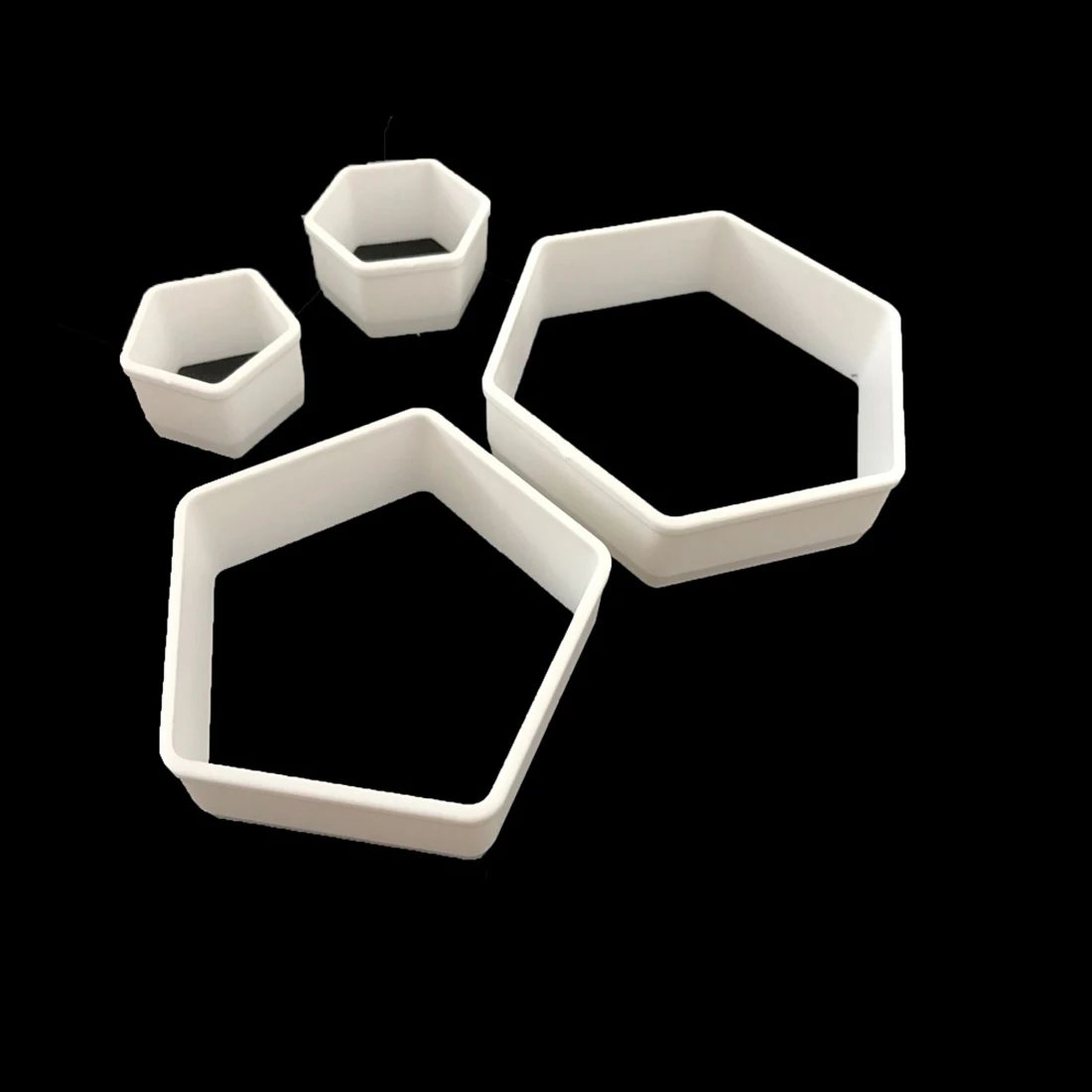 

Cute Football Plastic Fondant Sugarcraft Cutter Cake Mold Fondant Mold Fondant Cake Decorating Tools