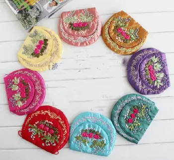 

Wholesale10PC CHINESE HANDMADE Silk EMBROIDERED Shell-shaped BAGS POUCHS