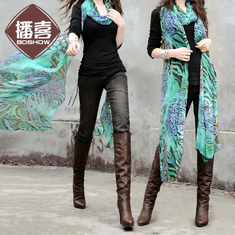 

Free Shipping 2016 New Fashion Long Boshow Solid Color Print Chiffon Ultra Long Scarf Cape 3meter Long Women Scarf