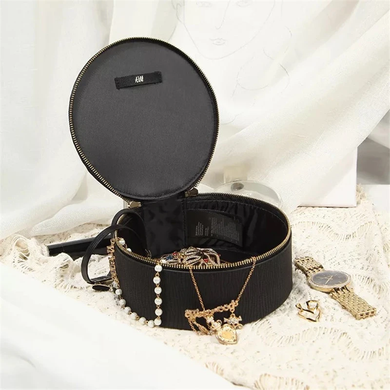 

Fashion black round jewelry storage box Cosmetic Bags Women Make up Bag Travel Organizer Beauty Toiletry MakeUp Case neceser sac