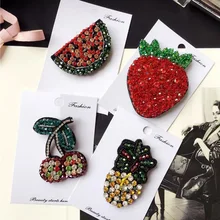 Broche en forme de Fruit pour femme, 4 sortes de broches élégantes en cristal, cerise, pastèque, ananas, fraise