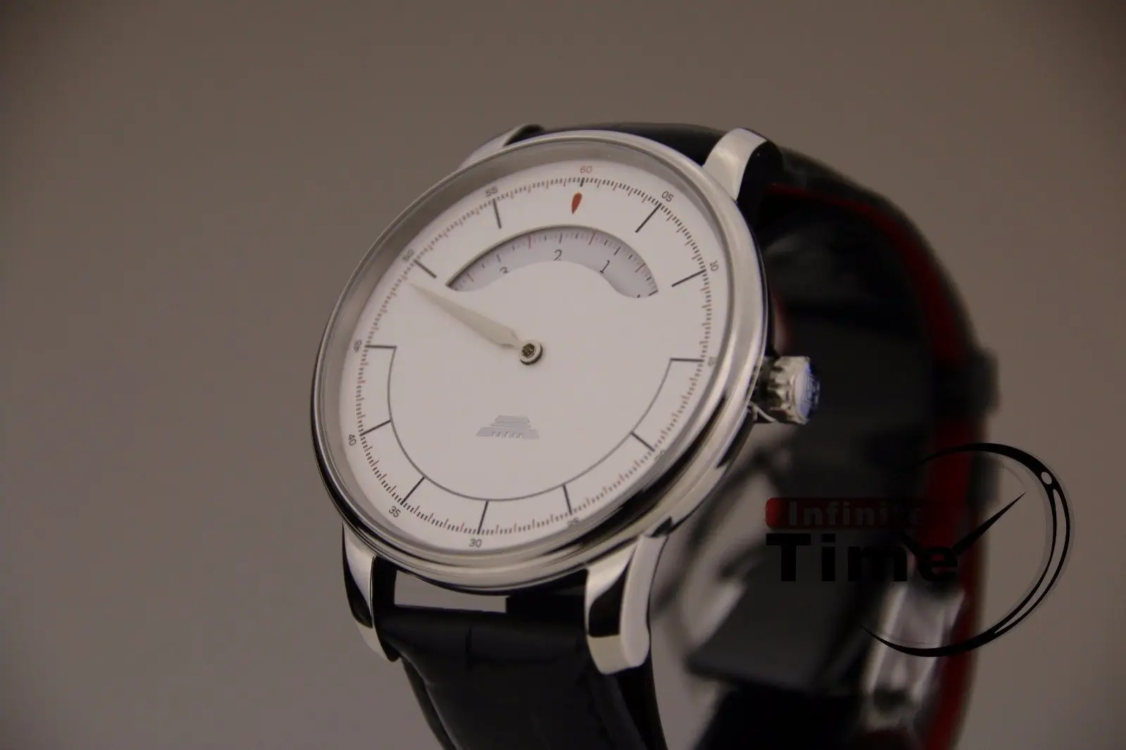 

Beijing Beihai Unicorn B18 limited WristWatch For Mens Sapphire dress luxury