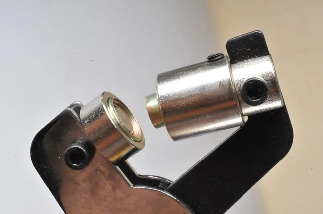 Мини Ручной пресс втулка пробивая машина инструмент для ушко#4(10,5 мм