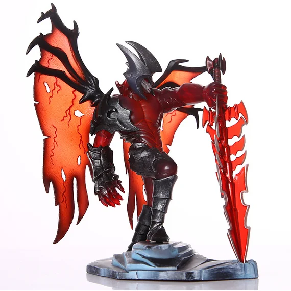 

New hot toys game pvc action figure the darkin blade aatrox 18cm doll collectible figurines birthday gift juguetes hot