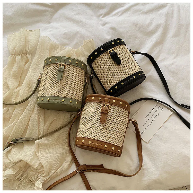 

Summer Bags Straw Totes Bag New Fashion Hasp Leather Bucket Beach Bag for Women 2019 Women Handbag Rattan Shoulder Bags Female