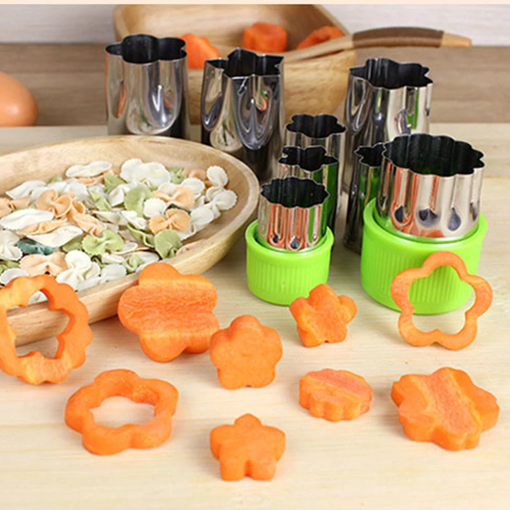 

Inexpensive 8pcs/set Stainless Steel Fruit Floral Shape Cutter Salad Carving Vegetable Mold Kitchen Tools Cookie Fondant