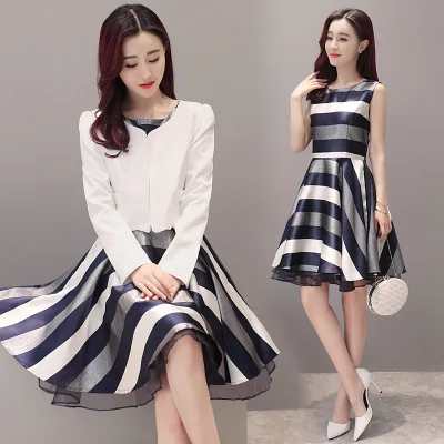 2017 Autumn & Winter Women Dress Korean Fashion Slim Striped O Neck Long Sleeve Women Suits Plus Size Sleeveless Pleated Dress