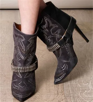 

Fashion Spike Studded Black White Ankle Boots Women Slip On High Heels Winter Boots Runway Design Dress Stiletto Shoes Women