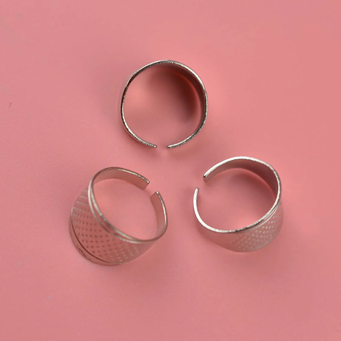 Новые 2 шт. бытовые швейные принадлежности для рукоделия серебряное кольцо напёрсток протектор домашнее шитье ремесло аксессуары