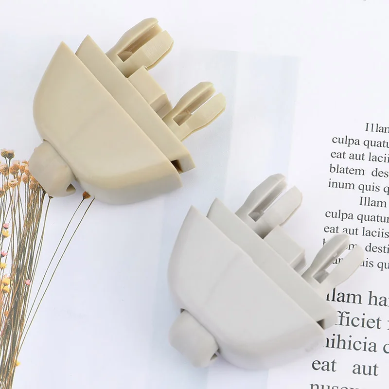 

Car Interior Sun Visor Clip Grey Beige Car Auto Accessories Hook Mount Car Parts Fit for Audi A6 A6L Q3 Q5 Q7