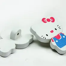 200 шт. 24 мм x 18mm Дерево рисунок «Hello Kitty» деревянные пуговицы со стойками, D25