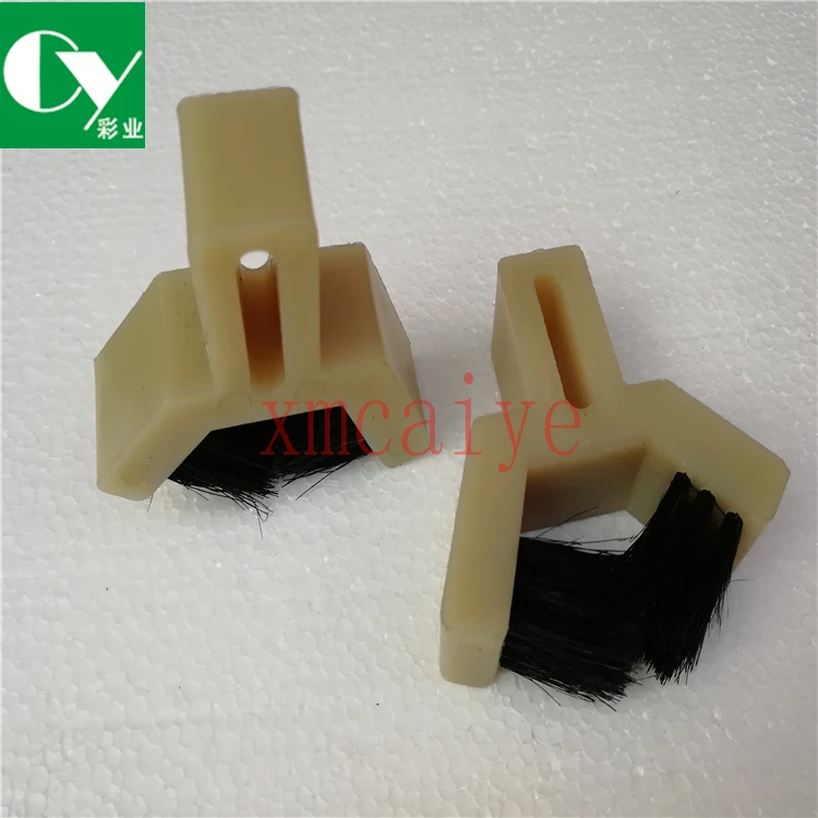 Brush for Saddle Stitching Muller Martini 889.0726.4 (4)