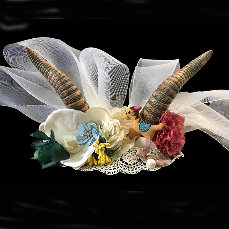 

Handmade Gothic Lolita Soft Horn Headband Ox Horns Net Florals Hairband Accessory Cosplay Halloween Flowers Lace Headwear