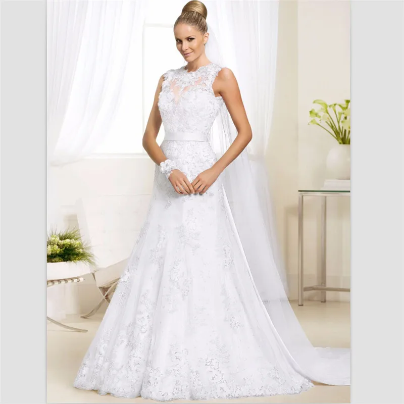 2015 Elegant White Lace Beach Wedding Dress Sweep Train
