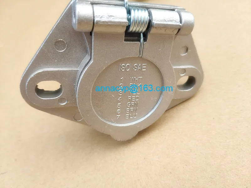 trailer connector adapter 7 way RV style blade plug to 7 pole round pin socket (5)