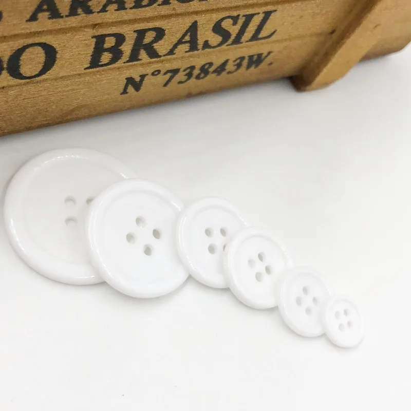 50pcs 11/15/18/20/25/30mm White Color Overcoat Plastic Button 4 holes Craft Sewing PT250 2