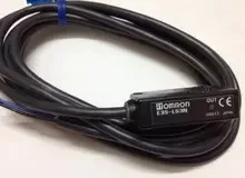 

FREE SHIPPING E3S-LS3PW Photoelectric sensor