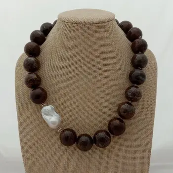 

20'' 20mm Natural Round Smooth Bronzite White Keshi Pearl Necklace