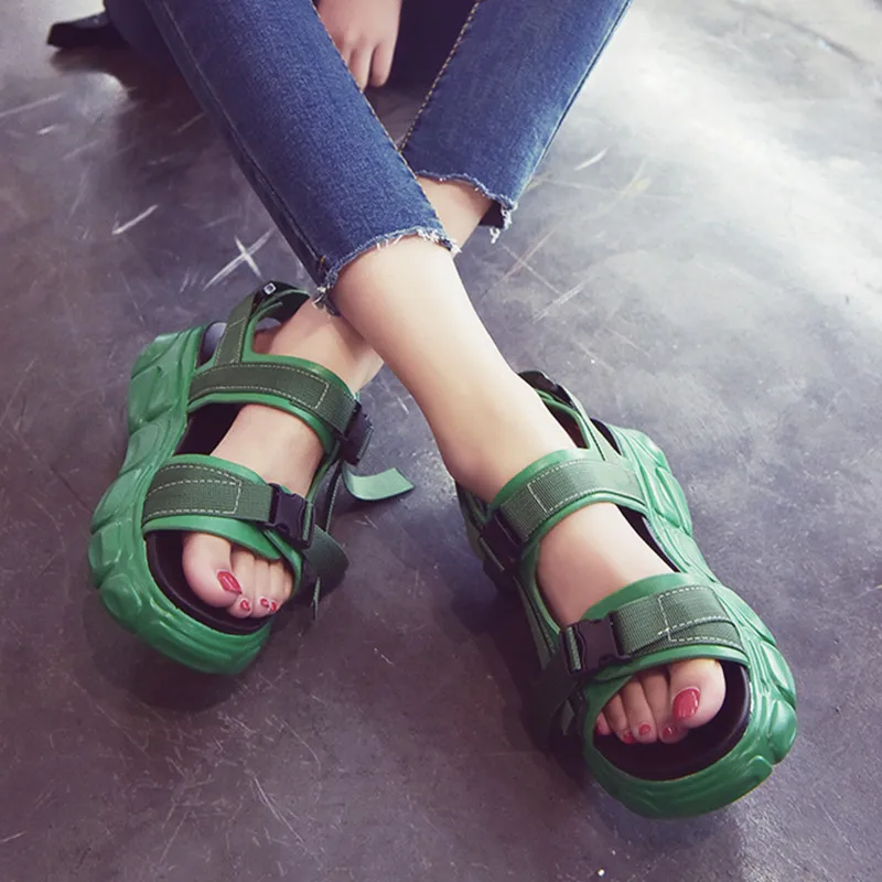 Summer Chunky Sandals Women Buckle Open Toes Women Sandals Shoes Casual White Ladies Shoes Breathable Platform Sandal 9003w
