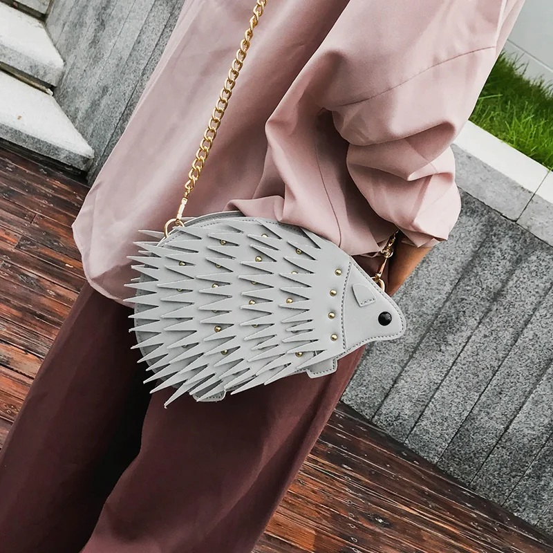 

Personality Women Girl Design Cute Hedgehog Bag Fashion Chain Rivet Shoulder Messenger Bag Girls Small Crossbody Messenger Bag