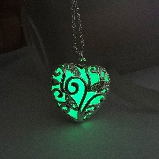 colors luminous Love Heart necklaces Hollow Glow In The Dark tone pendant Silver color Chains For women Fashion Jewelry Gift