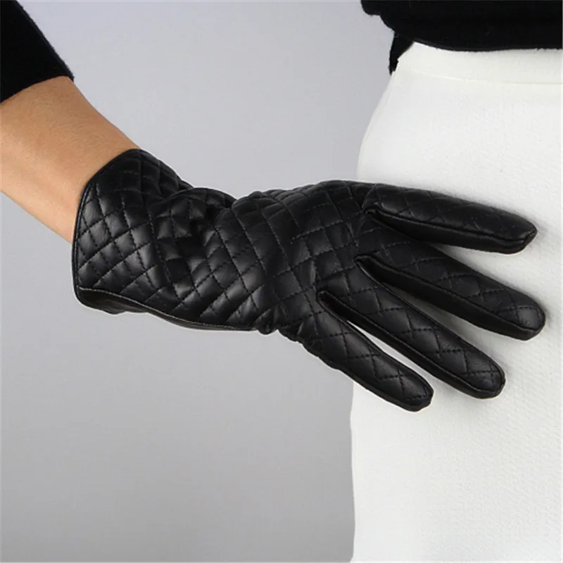 Genuine Leather Gloves Pure Sheepskin Black Lingge Basic Style Plush Lined Woman Gloves Retro Classic All-Matched TB96