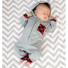 Одежда для новорожденных мальчиков и девочек футболка с капюшоном топы, штаны в полоску с перьями осенняя одежда для малышей комбинезон, комплект одежды на возраст от 0 до 18 месяцев