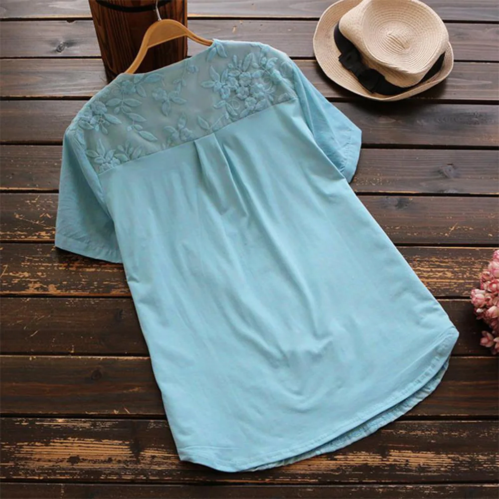  Woman 2019 New Women Short Sleeves Shirt Button Front Lace Embroidery Summer Tops Blusas Chemise Fe