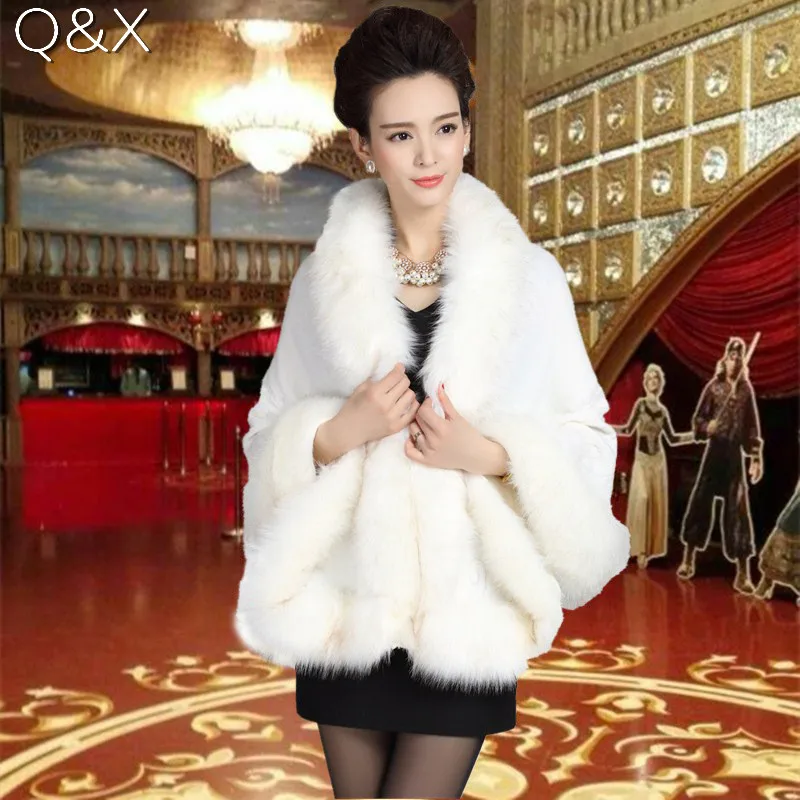 

SC57 13 Colors 2019 Autumn Winter Women White Faux Fox Fur Cashmere Poncho For Wedding Knitted Black Big Fur Neck Bridal Shawl