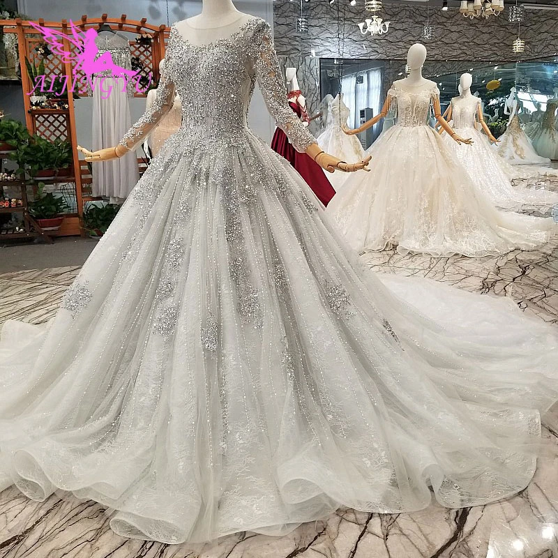 simple lace dresses with sleeves