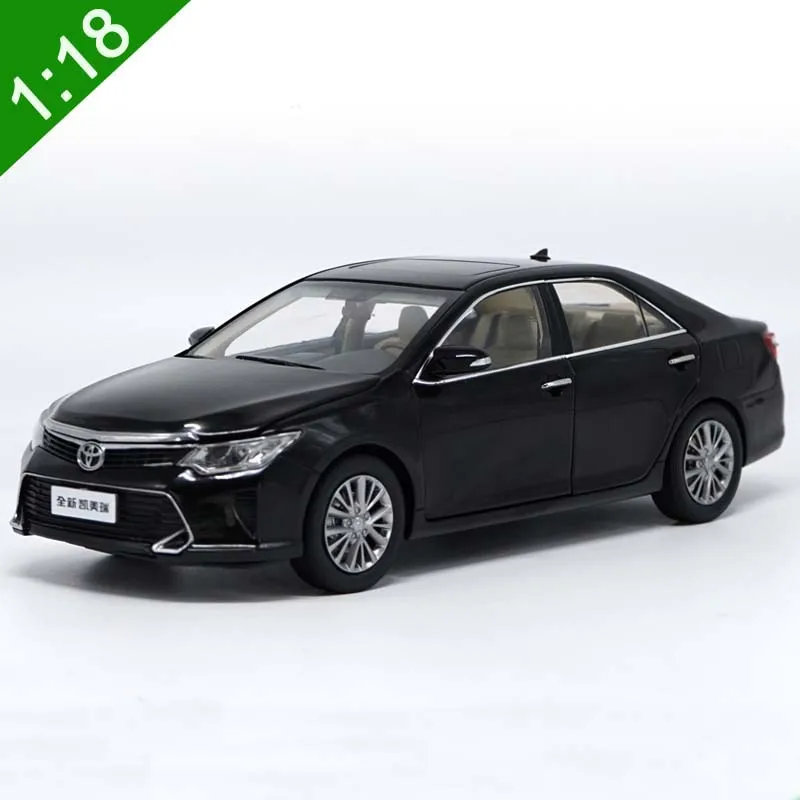 

1:18 All New Toyota Camry 2015 Diecast Car Model For Kids Birthday Gifts Toys Original Box Free Shipping Collection