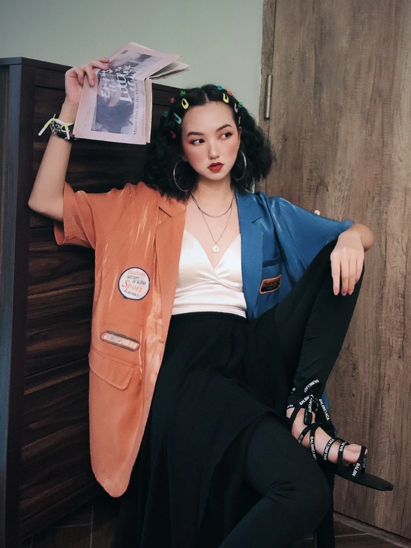 

Jasmine's homemade coat female European version of the large splice color temperament coat jacket 2019 new wave
