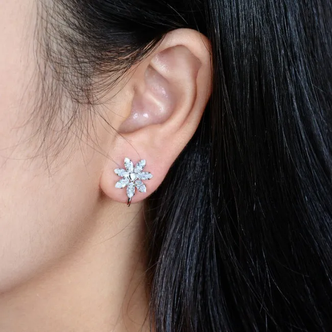 2020 новые серьги простой темпераментной формы Цветочный Кристалл от Swarovski