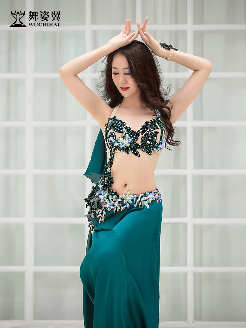 

Belly Dance performance costumes Fashion Woman 2019 New Diamond Bra& Long Skirt Suit QC3056