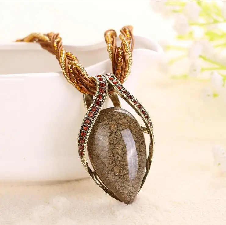 

New Arrival Hot Selling National Style Coffee Color Statement Chain Water Drop Women Necklace N3361-kafei