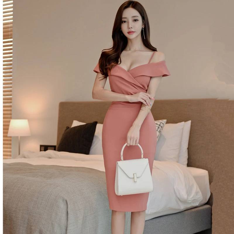 

2019 Korean fashion ladies temperament slim pack hip strap sexy deep V bottom dress