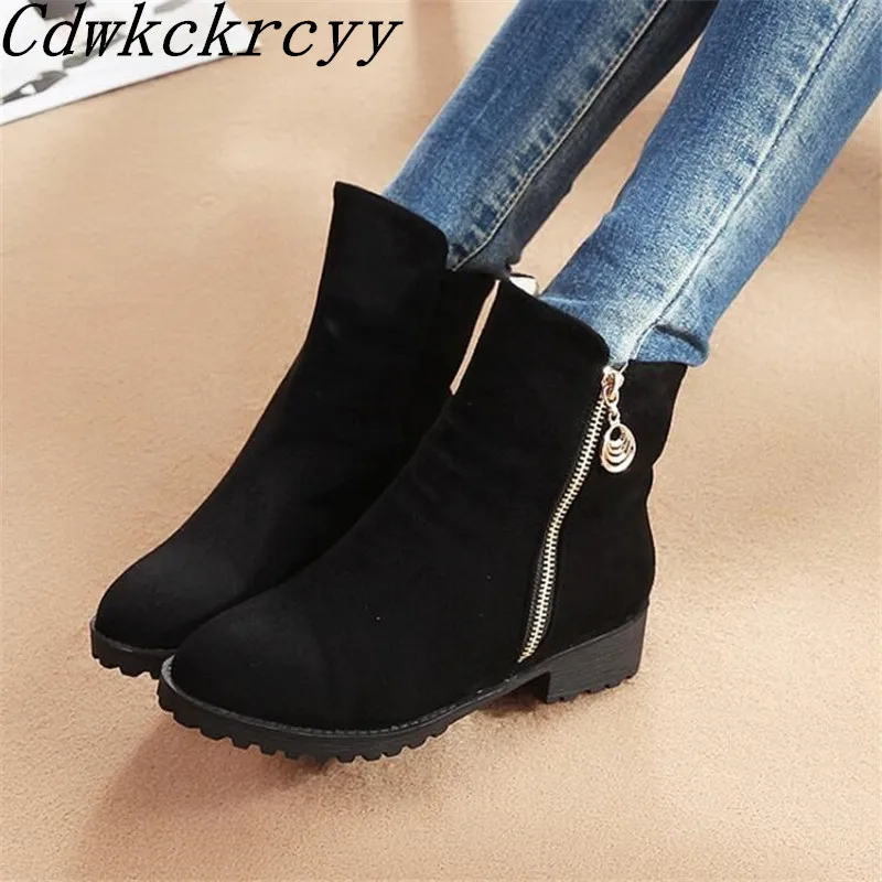 

Women Boots winter New pattern fashion Round head Martin boots Academic Style Cashmere Keep warm Leisure time Women Boots 34-43