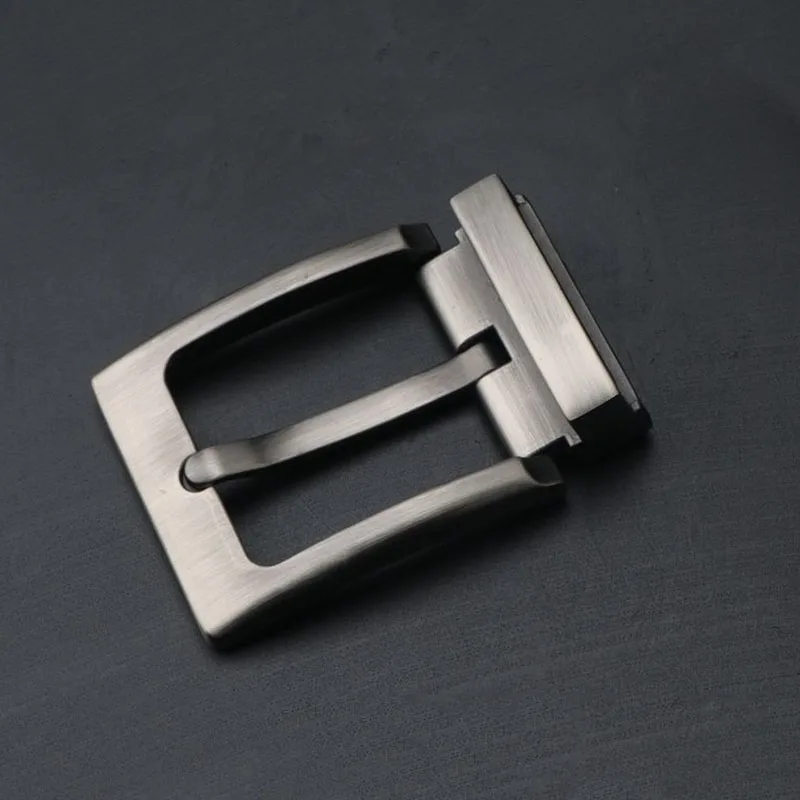 

High Quality Men's Pin Buckle Solid Belt Buckle Head Single Selling Accessories Alloy Headband Lead Hole Punching Pants Lead
