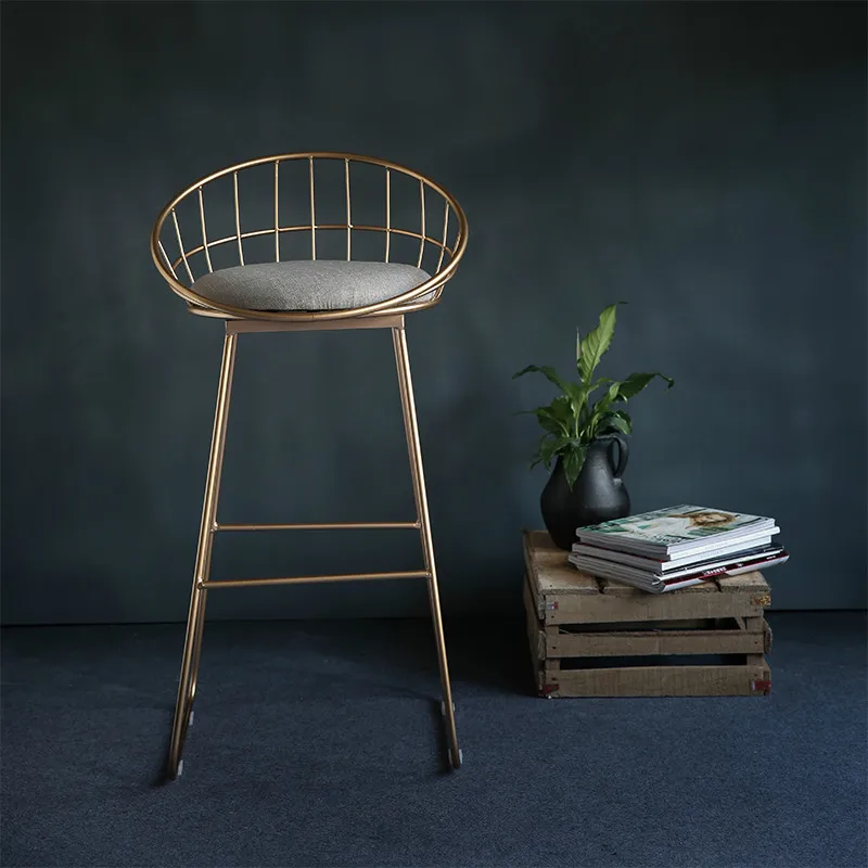 10%Simple bar stool wrought iron bar chair gold high stool modern dining chair iron leisure chair Nordic bar chair